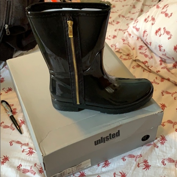 Unlisted by Kenneth Cole Shoes - Raining boots